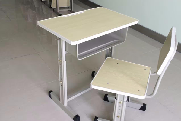 學校家具定制廠家生產的家具有什么特殊要求